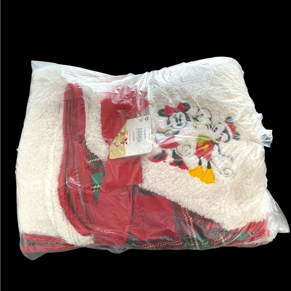 NEW With TAGS Disney Store 50" x 60" MICKEY MINNIE FLEECE THROW Blanket XMAS